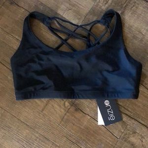 XxSoldXx Chic Bra — Onzie